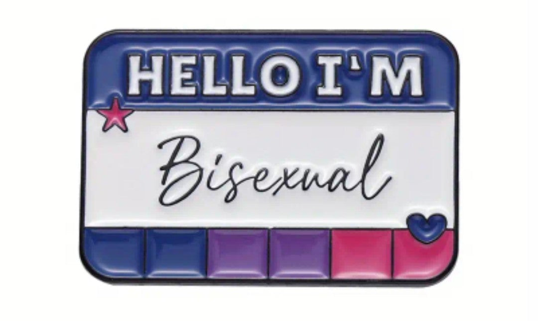 "Hello I'm..." Pins